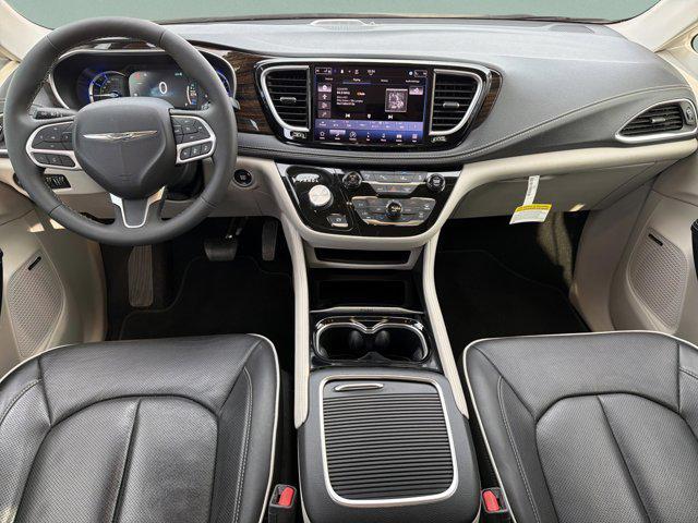 used 2022 Chrysler Pacifica Hybrid car, priced at $31,795