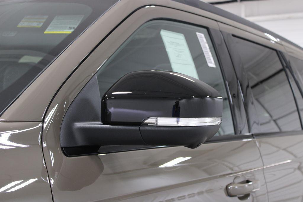 new 2026 Ford Expedition car, priced at $80,741