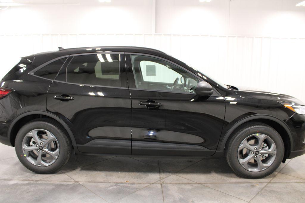 new 2026 Ford Escape car, priced at $30,077
