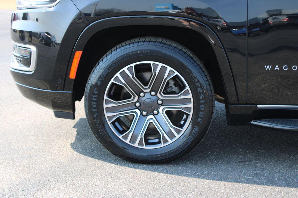 used 2024 Jeep Wagoneer L car, priced at $39,000
