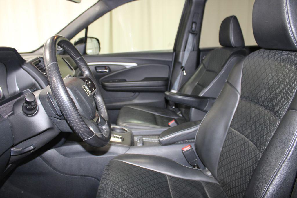 used 2020 Honda Passport car, priced at $18,218