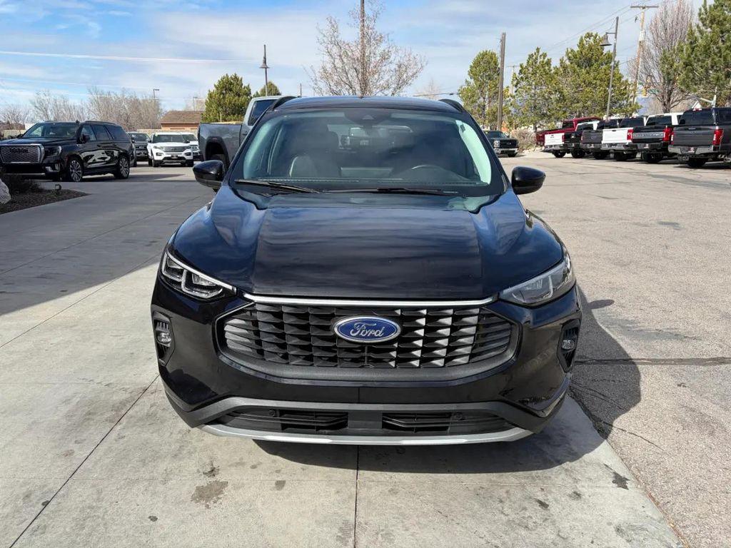 used 2025 Ford Escape car, priced at $26,995