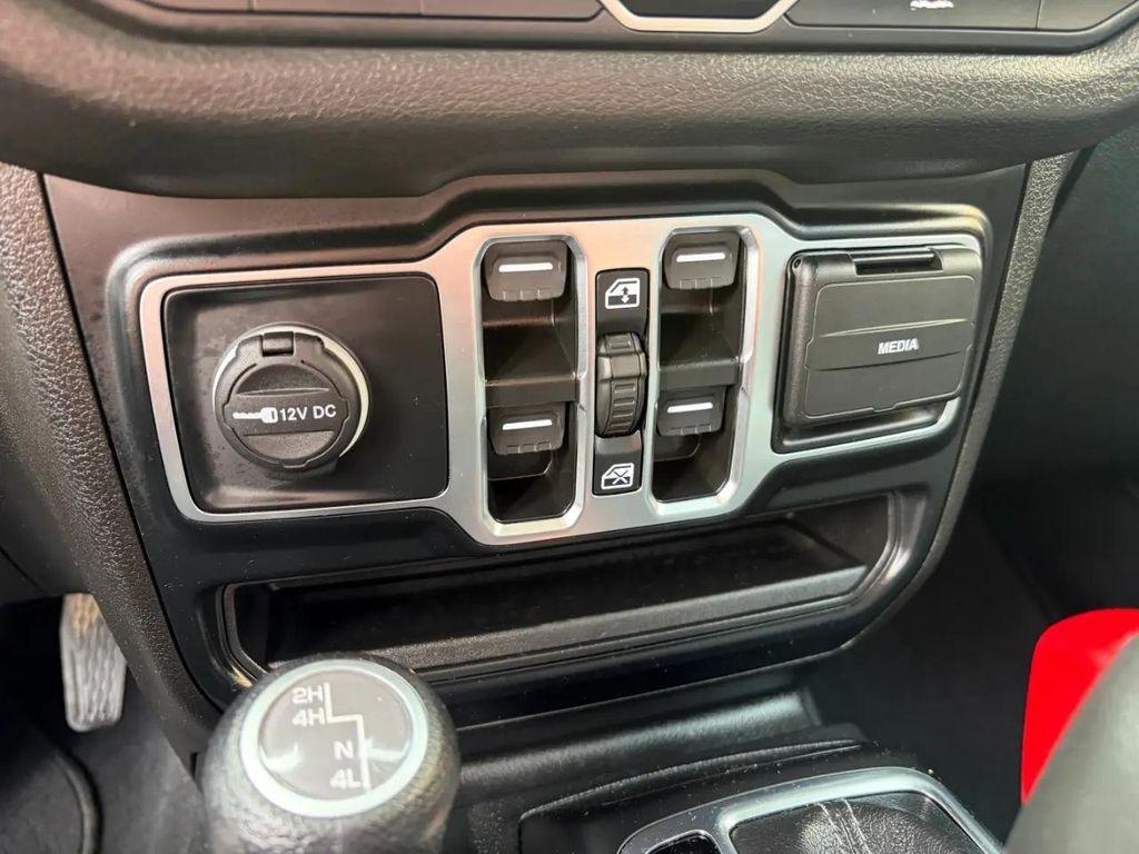 used 2024 Jeep Gladiator car, priced at $35,995
