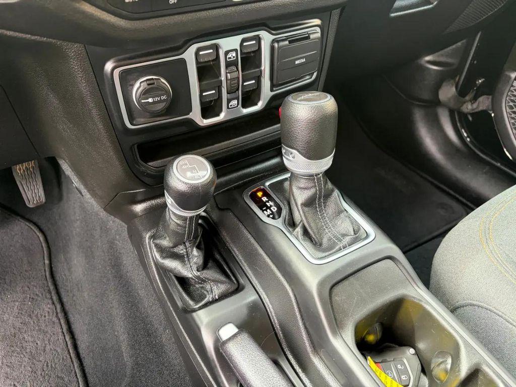used 2024 Jeep Gladiator car, priced at $35,995