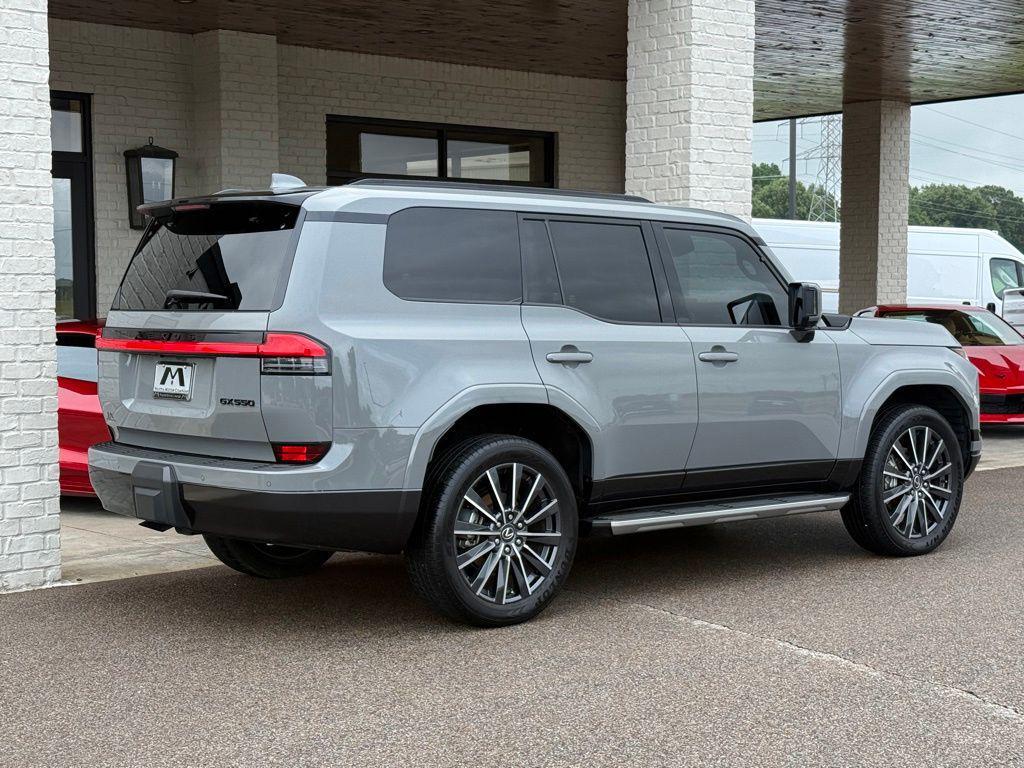 used 2025 Lexus GX 550 car, priced at $91,990