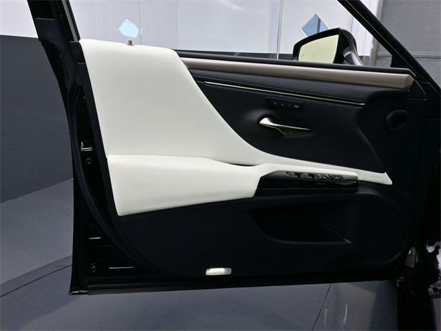 used 2023 Lexus ES 350 car, priced at $34,800