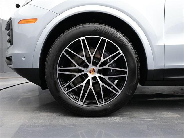 new 2026 Porsche Cayenne car, priced at $112,700