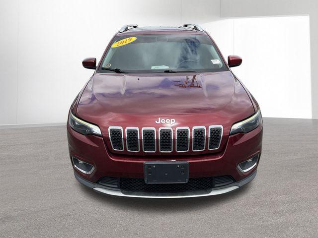 used 2019 Jeep Cherokee car, priced at $15,395