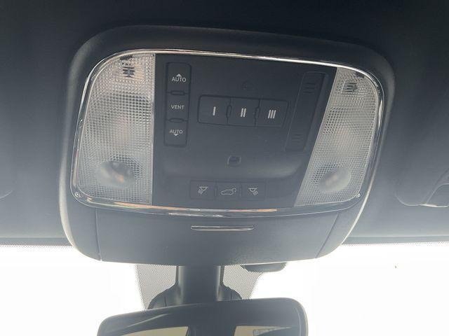 used 2020 Jeep Grand Cherokee car, priced at $17,953