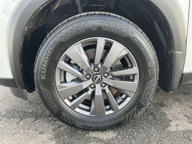 new 2026 Nissan Pathfinder car, priced at $39,455