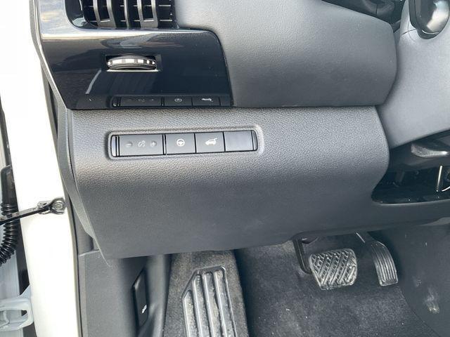 new 2026 Nissan Pathfinder car, priced at $39,455