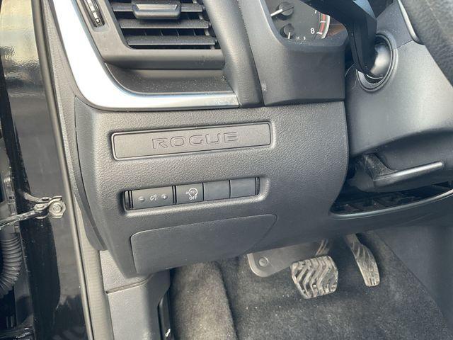 used 2024 Nissan Rogue car, priced at $19,295