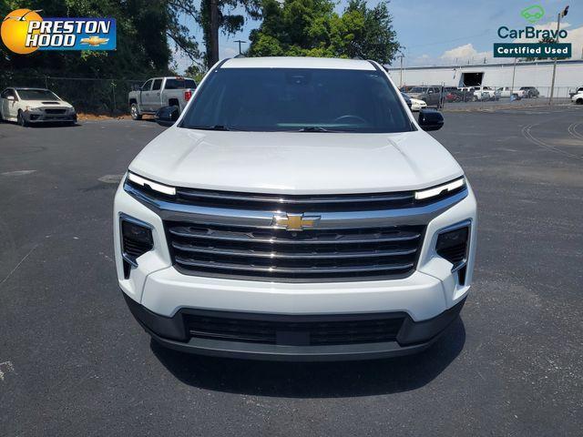 used 2025 Chevrolet Traverse car, priced at $42,995
