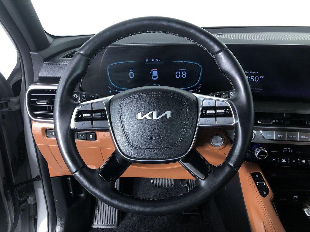 used 2024 Kia Telluride car, priced at $41,354
