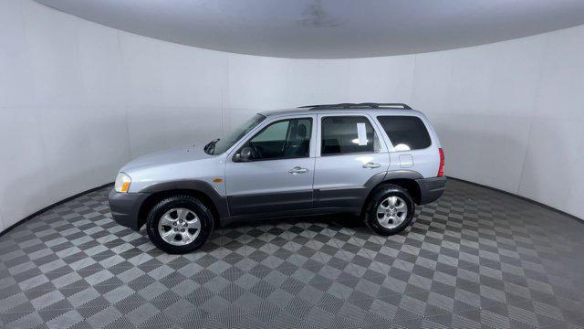 used 2003 Mazda Tribute car, priced at $5,500