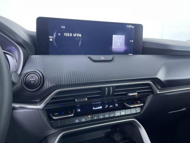 new 2026 Mazda CX-70 PHEV car, priced at $45,578