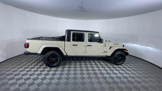 used 2022 Jeep Gladiator car, priced at $30,971