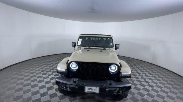 used 2022 Jeep Gladiator car, priced at $30,971