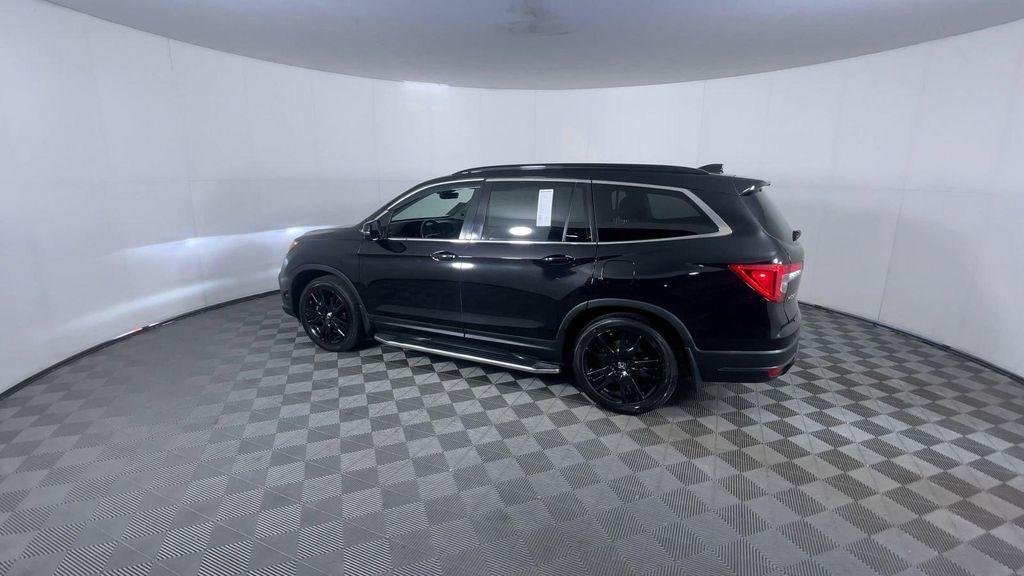 used 2022 Honda Pilot car, priced at $21,900