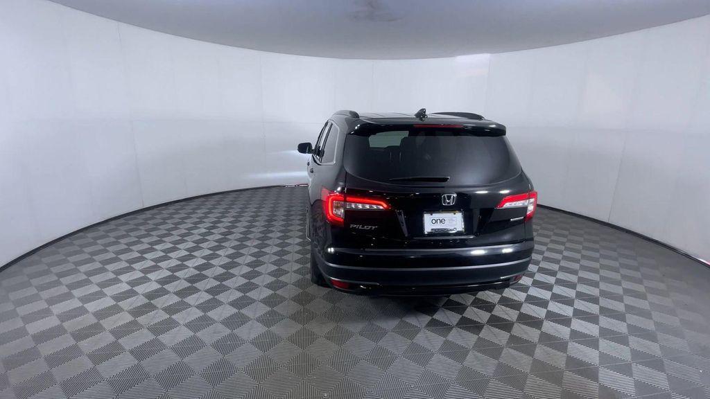 used 2022 Honda Pilot car, priced at $21,900