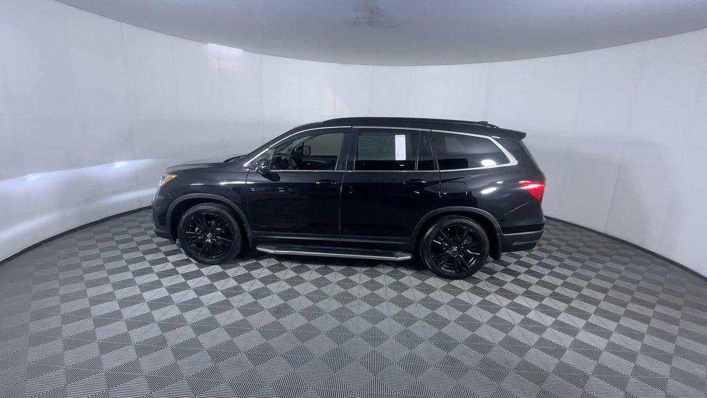 used 2022 Honda Pilot car, priced at $21,900