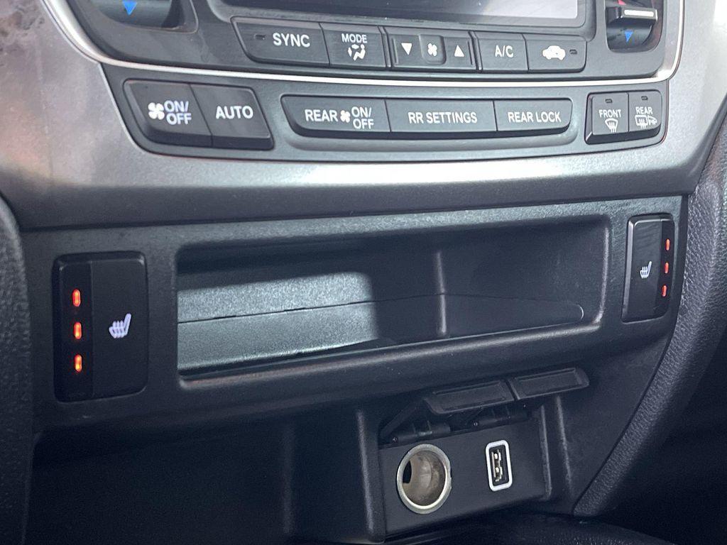 used 2022 Honda Pilot car, priced at $21,900