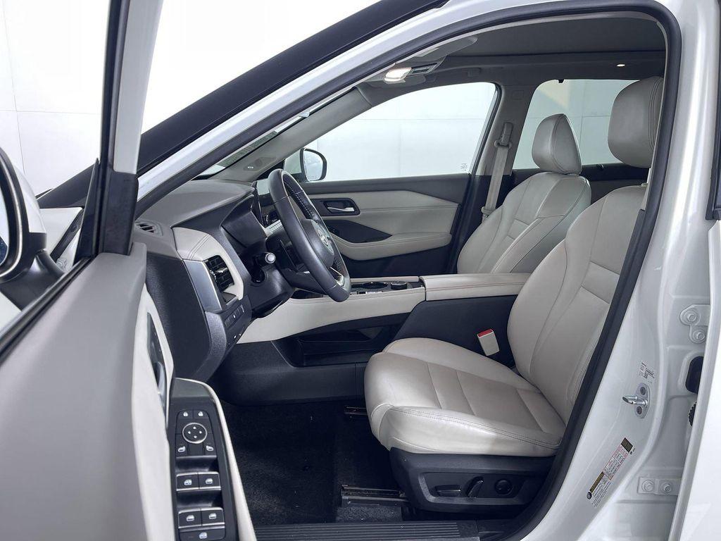 used 2022 Nissan Rogue car, priced at $22,471