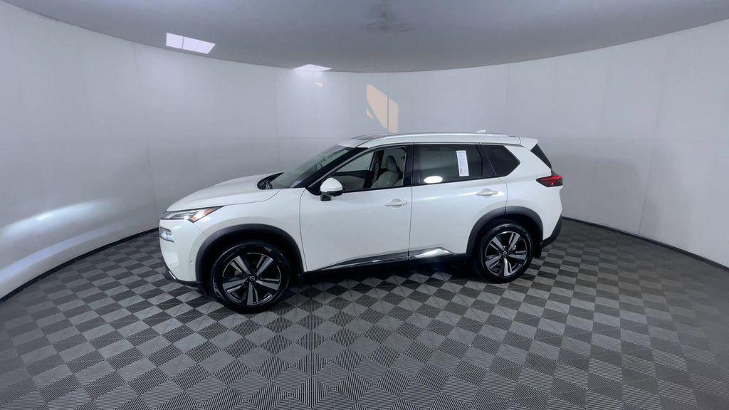 used 2022 Nissan Rogue car, priced at $22,471