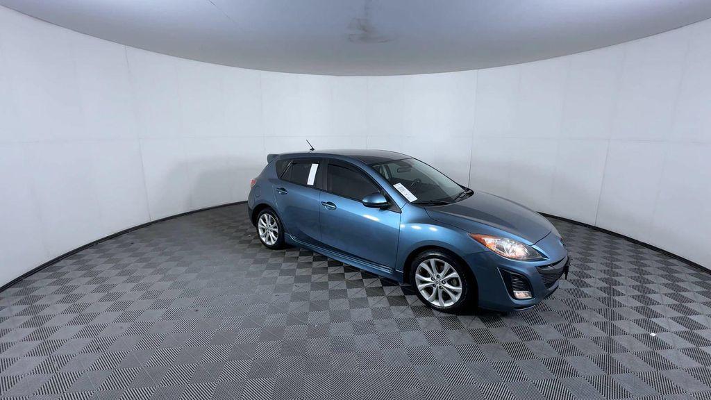 used 2011 Mazda Mazda3 car, priced at $8,900