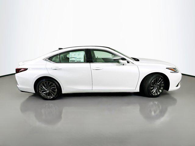 new 2025 Lexus ES 350 car, priced at $54,440