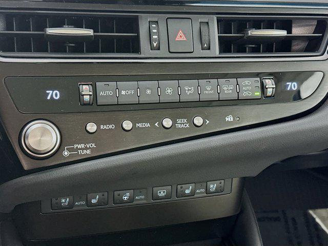 new 2025 Lexus ES 350 car, priced at $54,440