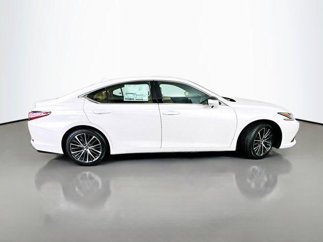 new 2025 Lexus ES 350 car, priced at $49,825