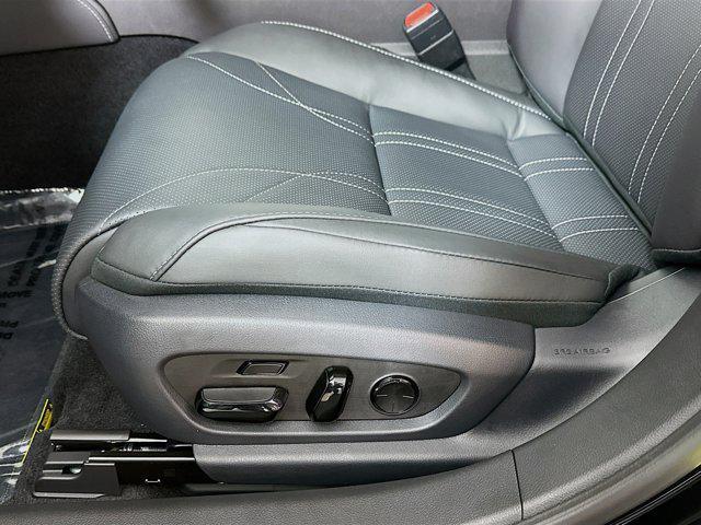 new 2025 Lexus ES 350 car, priced at $53,610