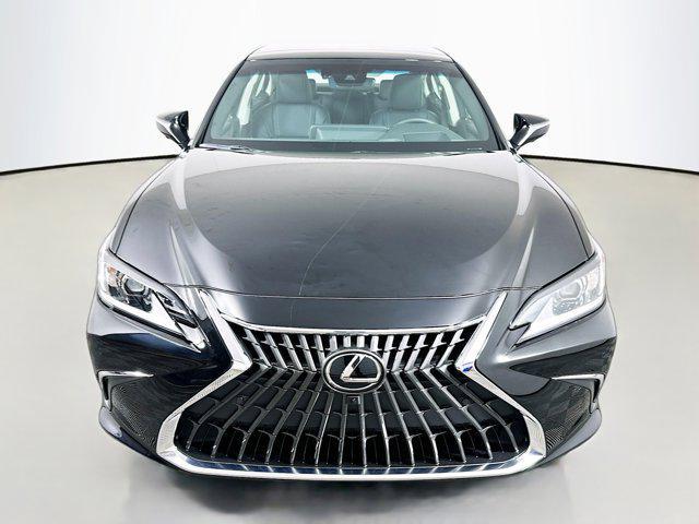 new 2025 Lexus ES 350 car, priced at $53,610