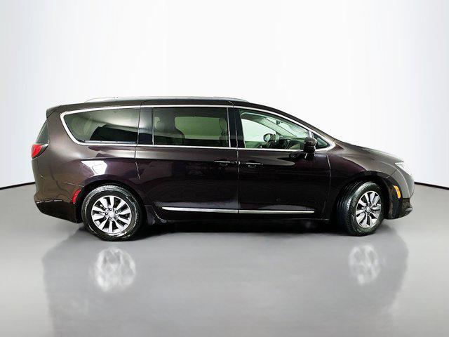 used 2019 Chrysler Pacifica car, priced at $17,481