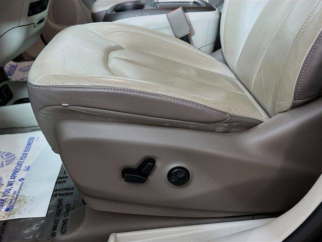 used 2019 Chrysler Pacifica car, priced at $17,481