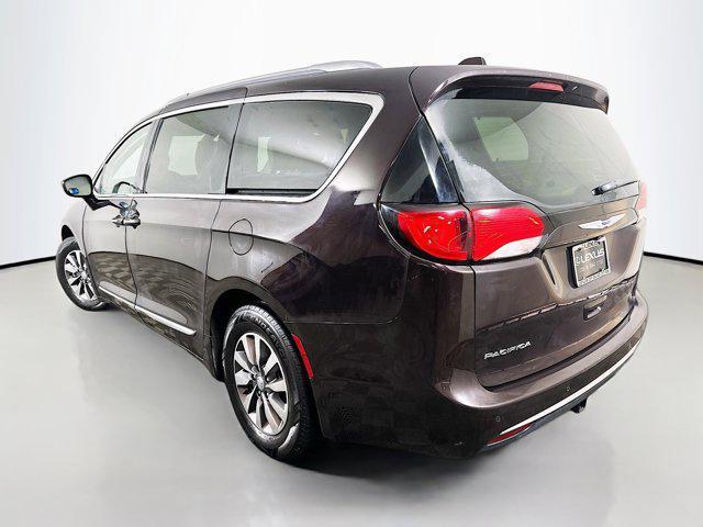 used 2019 Chrysler Pacifica car, priced at $17,481