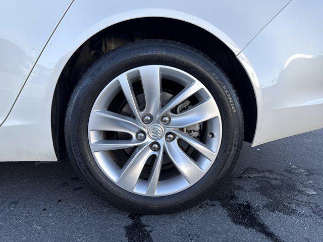 used 2014 Buick Regal car, priced at $10,992