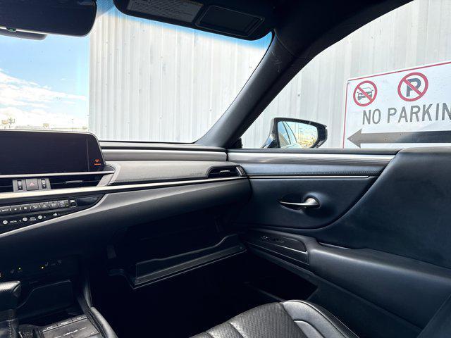 used 2019 Lexus ES 350 car, priced at $23,992