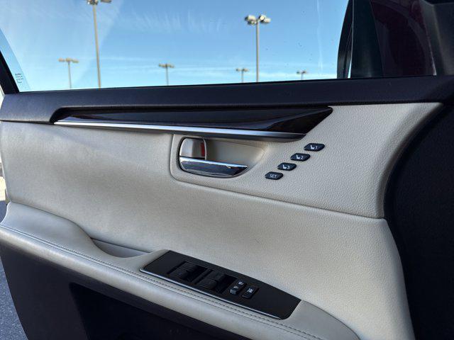 used 2018 Lexus ES 350 car, priced at $23,492