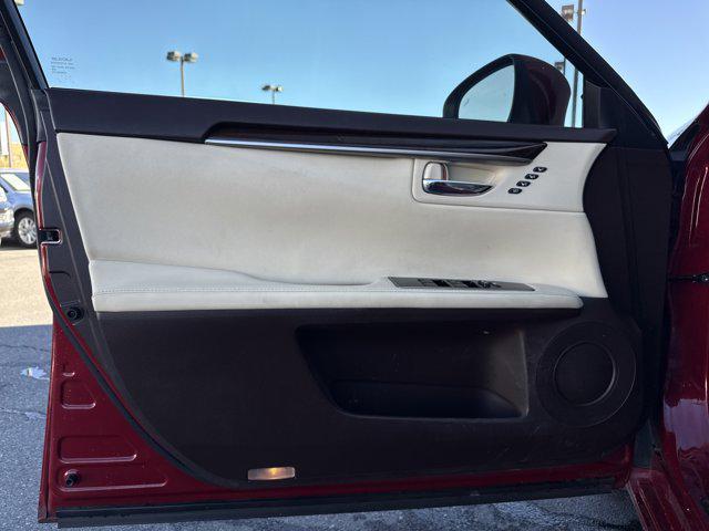 used 2018 Lexus ES 350 car, priced at $23,492