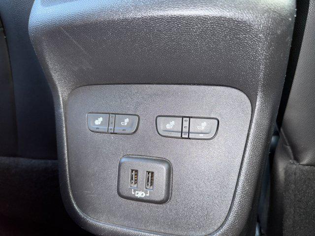 used 2021 Chevrolet Equinox car, priced at $13,991