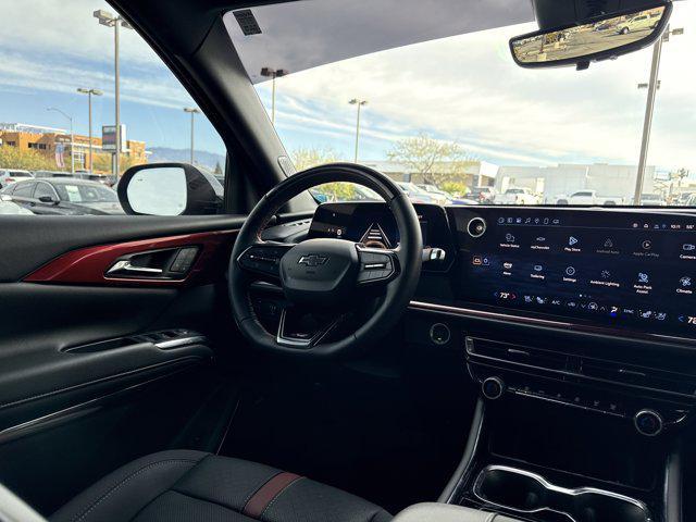 used 2025 Chevrolet Traverse car, priced at $45,992