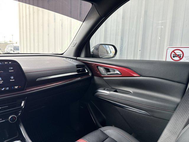 used 2025 Chevrolet Traverse car, priced at $45,992