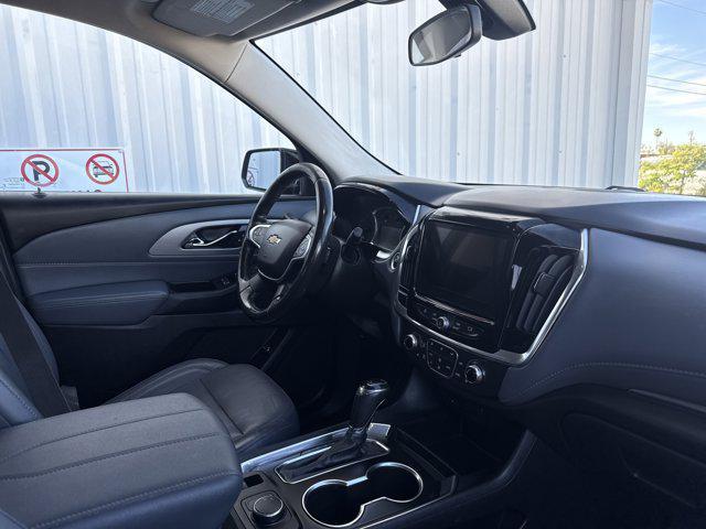 used 2020 Chevrolet Traverse car, priced at $16,491