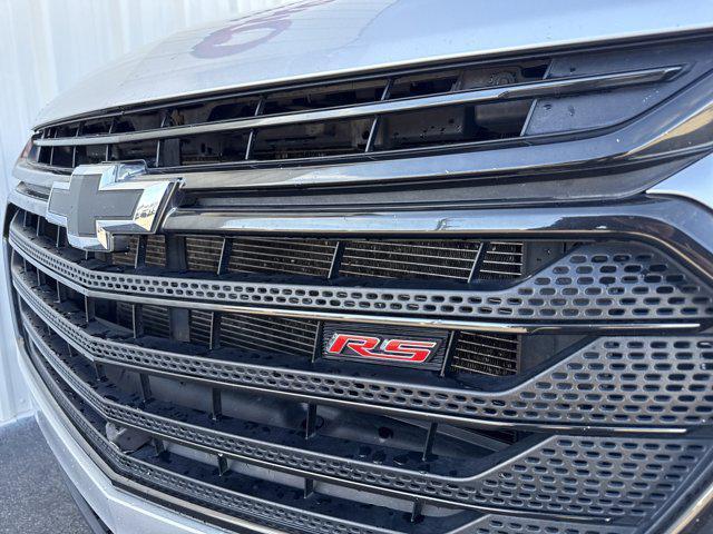 used 2021 Chevrolet Traverse car, priced at $22,991