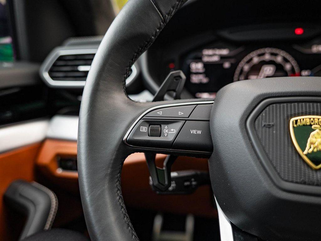used 2024 Lamborghini Urus car, priced at $255,888