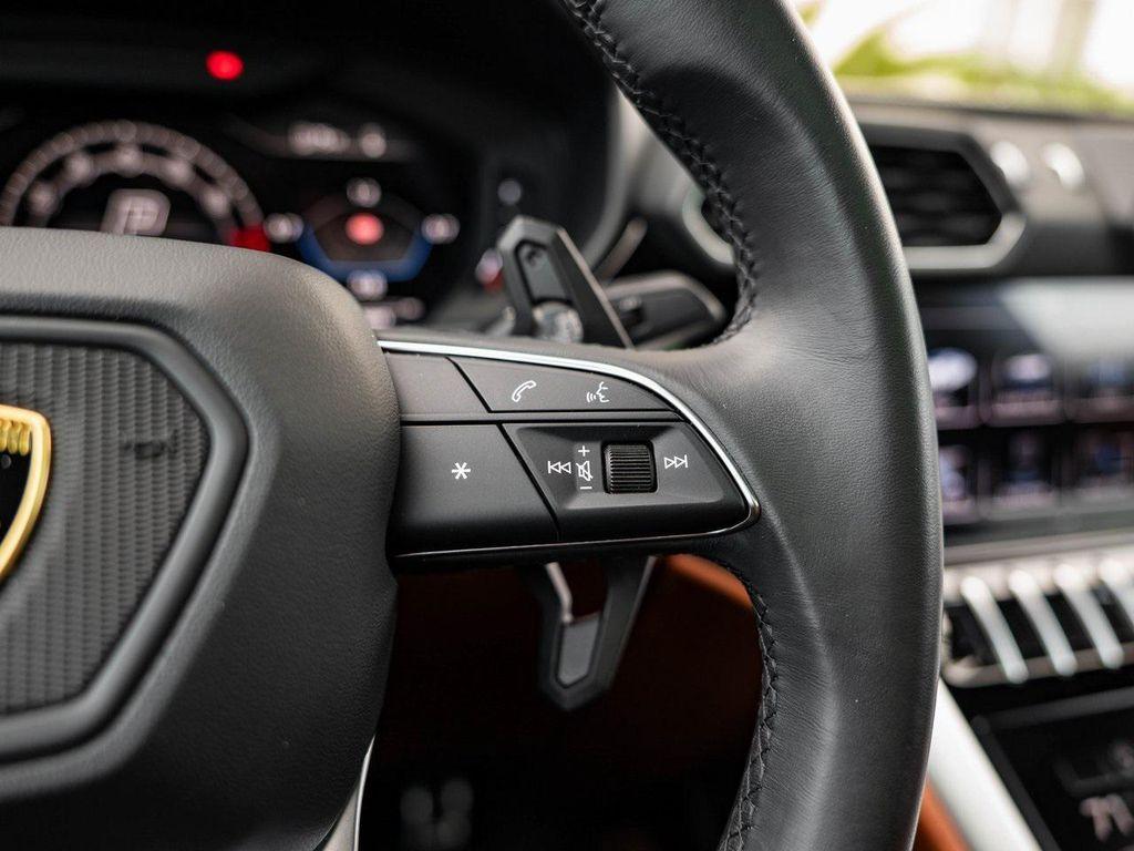 used 2024 Lamborghini Urus car, priced at $255,888