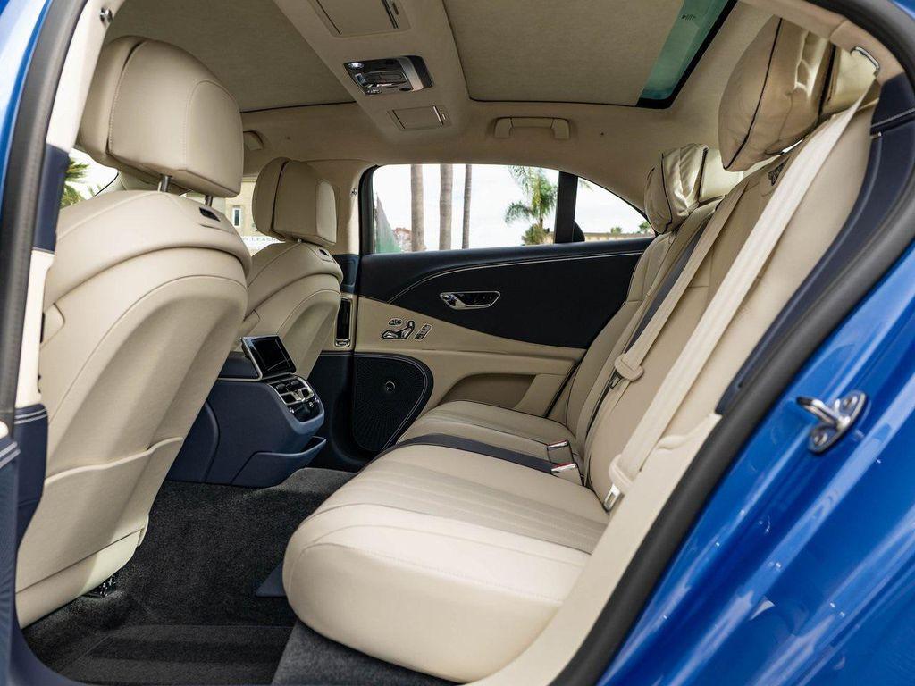new 2026 Bentley Flying Spur car, priced at $310,370