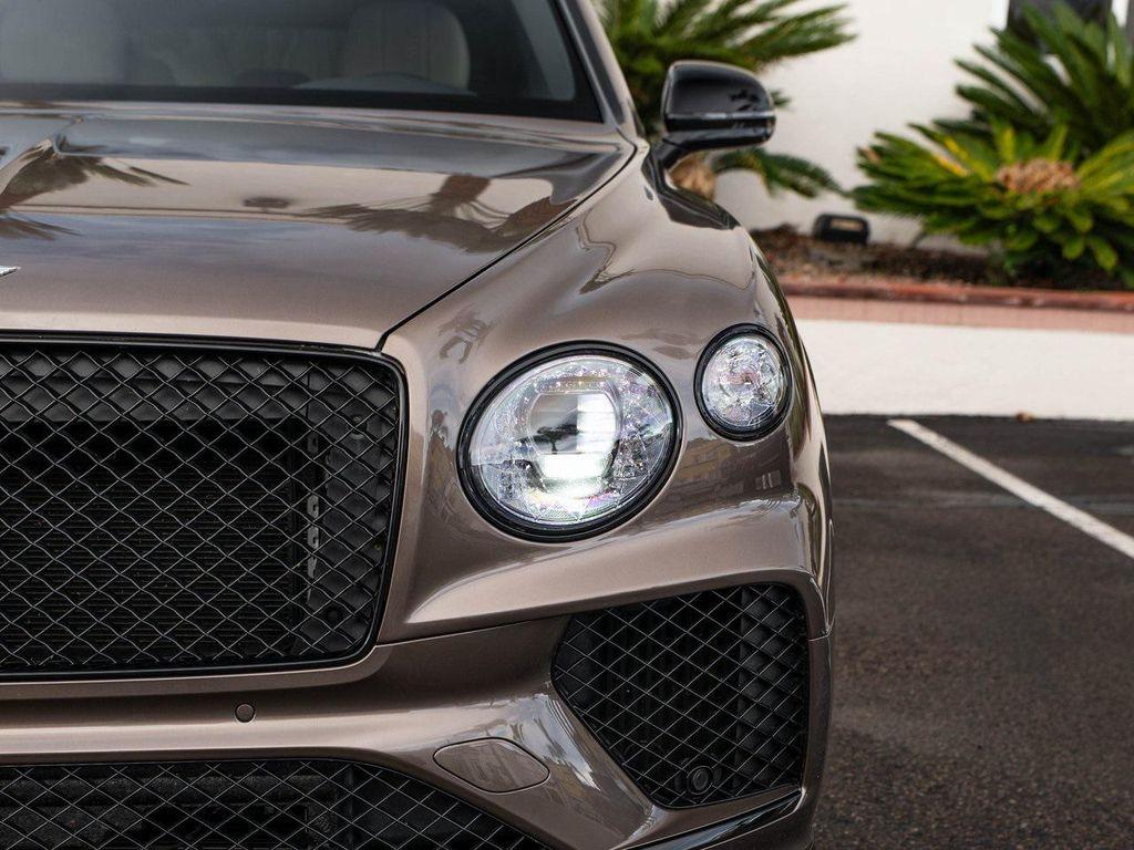 used 2022 Bentley Bentayga car, priced at $148,499